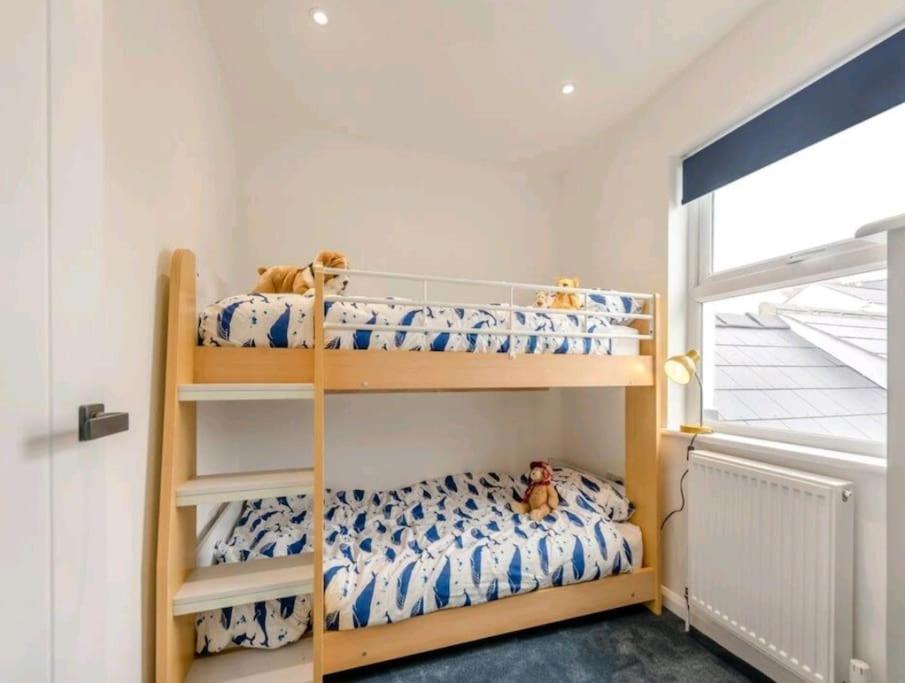 Sea View Luxury 5 Star Cottage Near Milford Marina Milford Haven Bagian luar foto