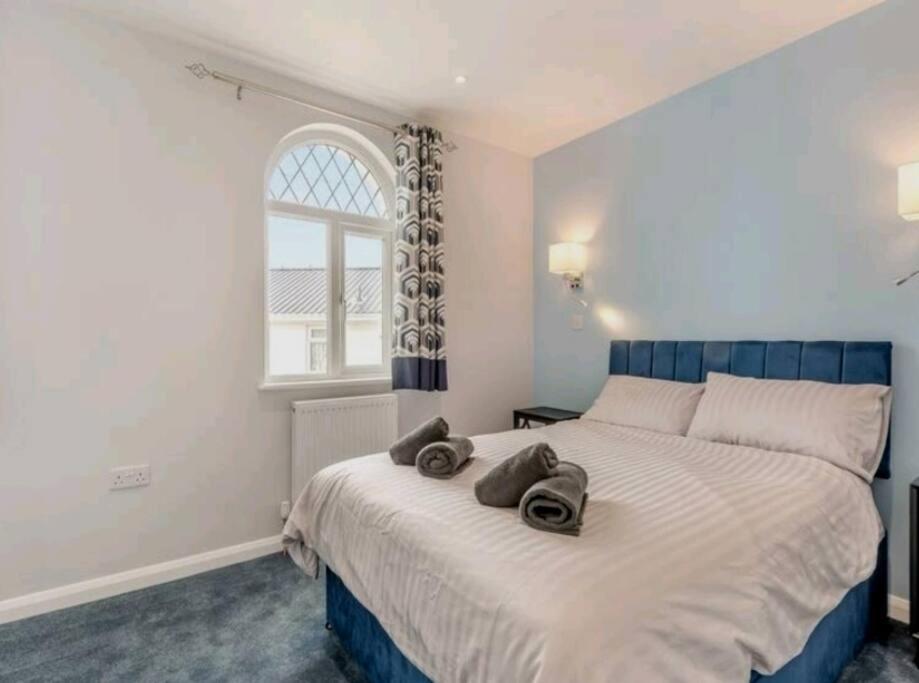 Sea View Luxury 5 Star Cottage Near Milford Marina Milford Haven Bagian luar foto